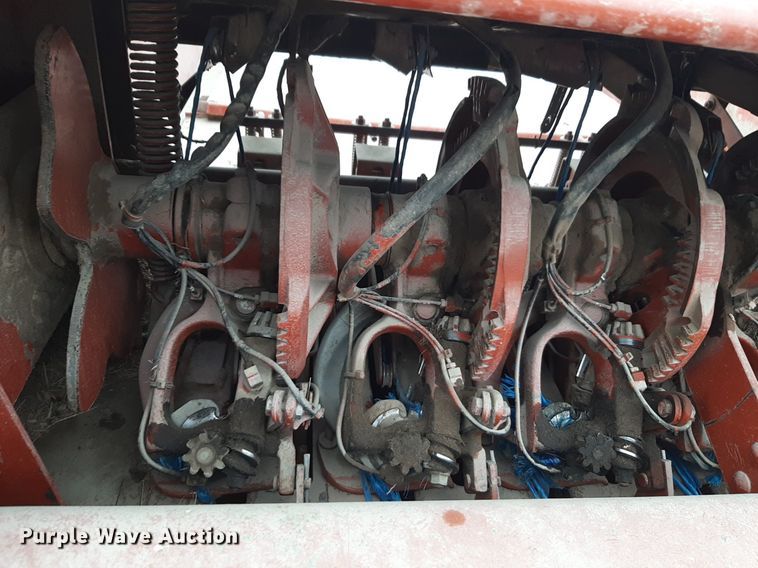 image for item DQ7090 1998 Hesston 4910 large square baler