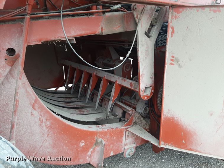 image for item DQ7090 1998 Hesston 4910 large square baler