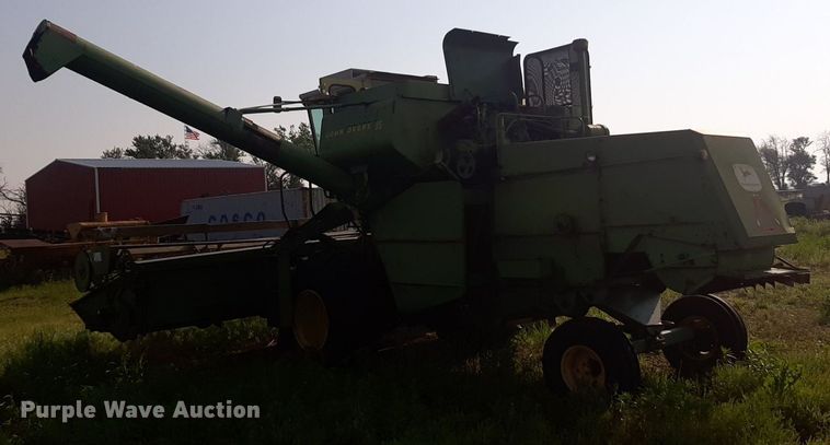 image for item DQ7107 1968 John Deere 95 combine
