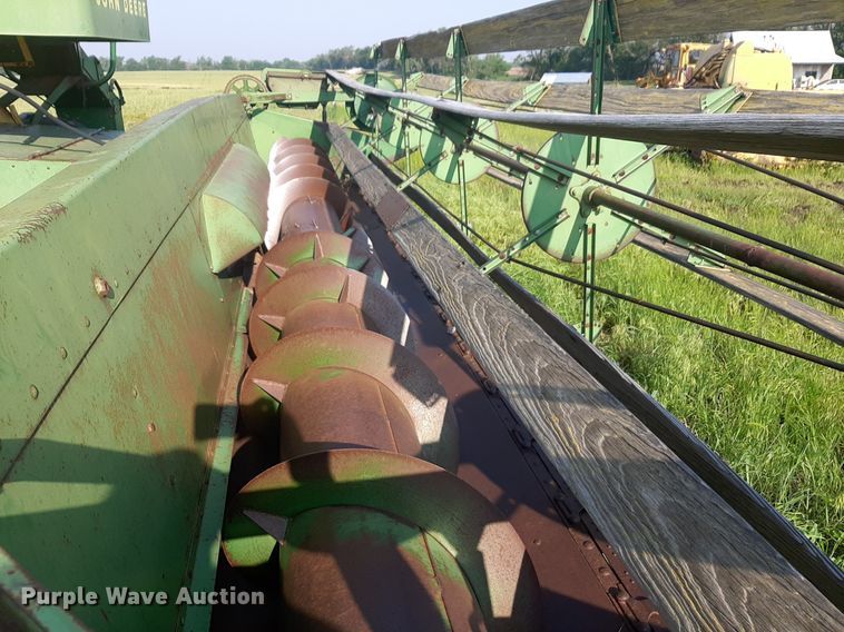image for item DQ7107 1968 John Deere 95 combine