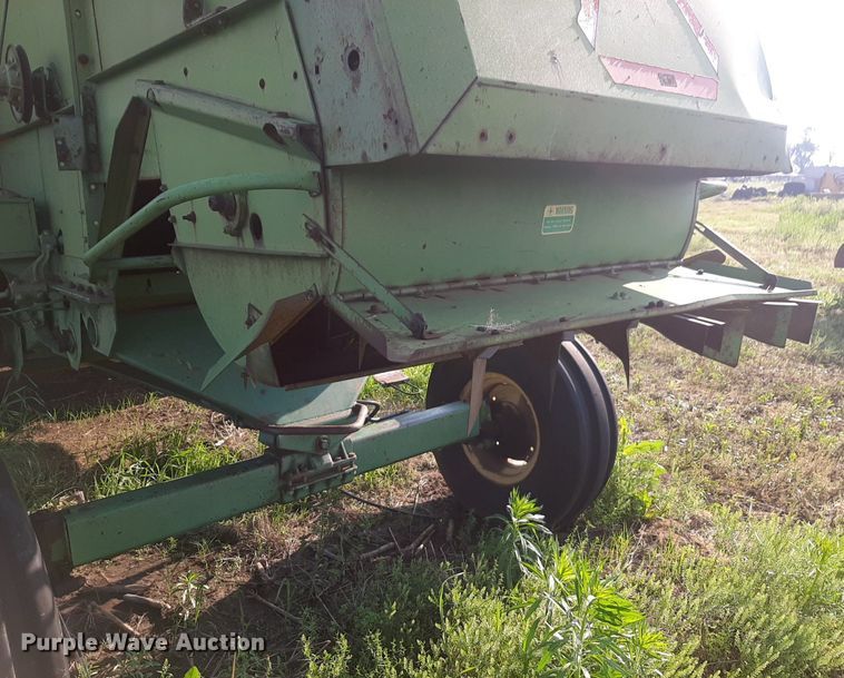 image for item DQ7107 1968 John Deere 95 combine