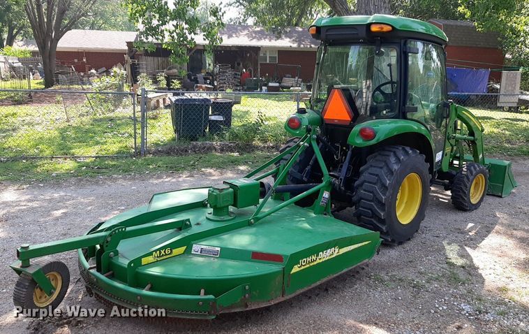 image for item DQ7109 2007 John Deere 3520 MFWD tractor