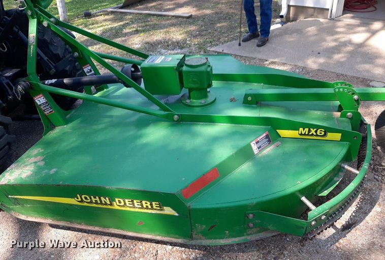 image for item DQ7109 2007 John Deere 3520 MFWD tractor