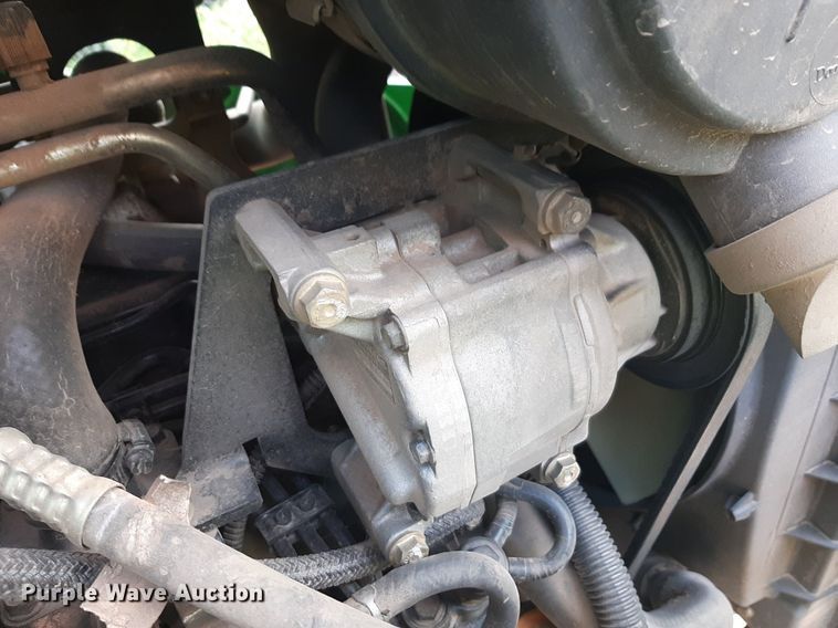 image for item DQ7109 2007 John Deere 3520 MFWD tractor