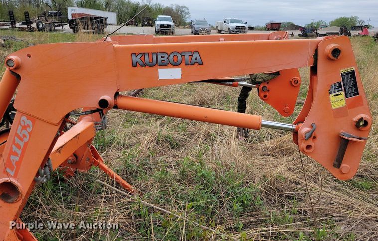 image for item DR4303 Kubota LA1153 loader bucket