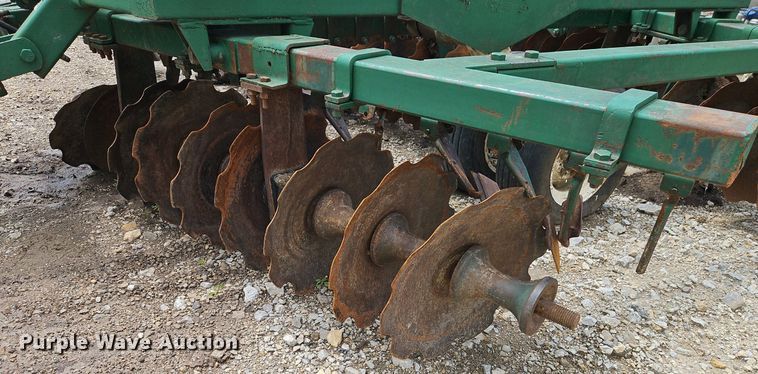 image for item DR8609 Crust Buster 14 H off-set disk