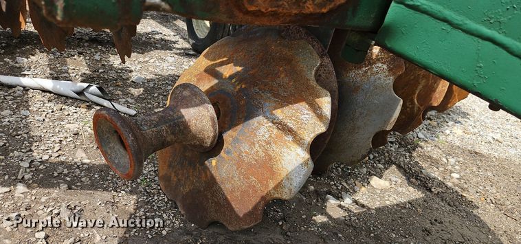 image for item DR8609 Crust Buster 14 H off-set disk