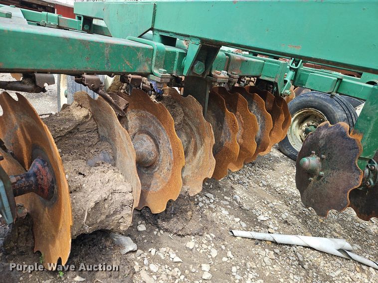 image for item DR8609 Crust Buster 14 H off-set disk