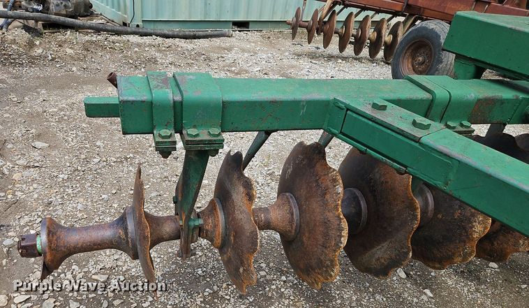 image for item DR8609 Crust Buster 14 H off-set disk