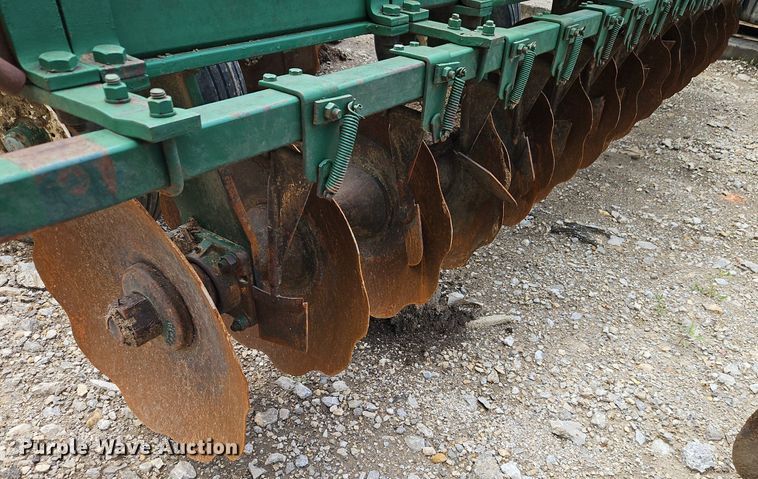 image for item DR8609 Crust Buster 14 H off-set disk