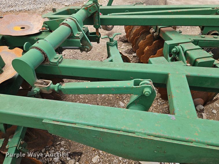 image for item DR8609 Crust Buster 14 H off-set disk