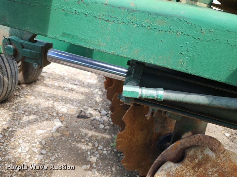 image for item DR8609 Crust Buster 14 H off-set disk