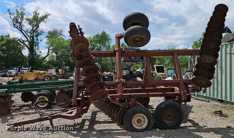 image for item DR8610 Crust Buster double off-set disk