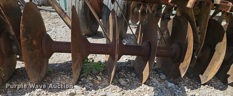 image for item DR8610 Crust Buster double off-set disk