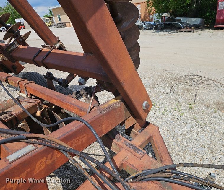 image for item DR8610 Crust Buster double off-set disk