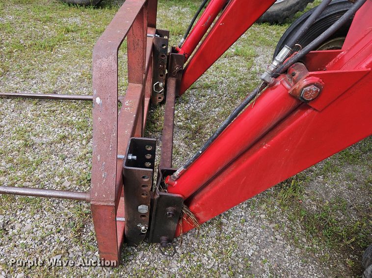 image for item DR8615 1980 International Harvester  986 tractor