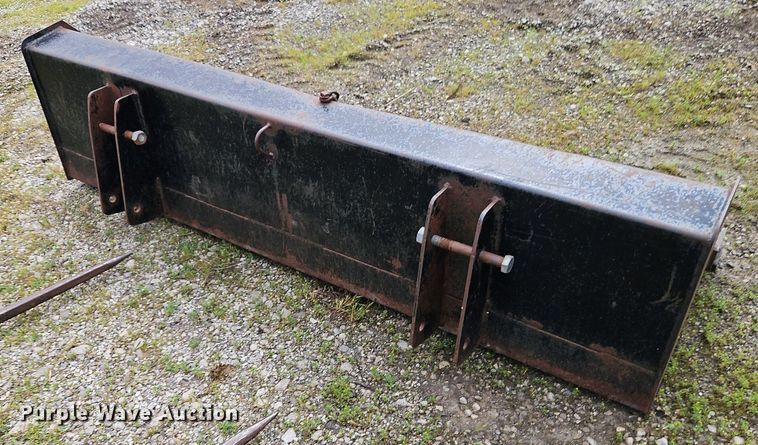 image for item DR8615 1980 International Harvester  986 tractor