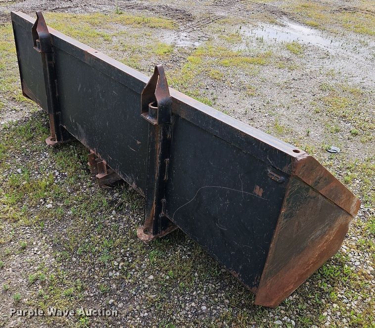 image for item DR8616 1976 International Harvester  1086 tractor