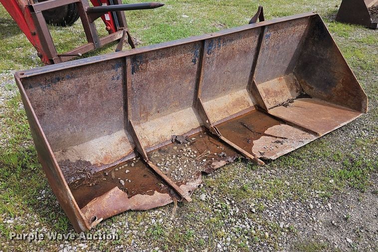 image for item DR8616 1976 International Harvester  1086 tractor