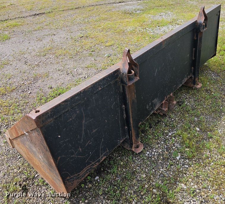 image for item DR8616 1976 International Harvester  1086 tractor