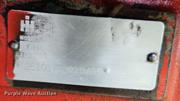 image for item DR8616 1976 International Harvester  1086 tractor