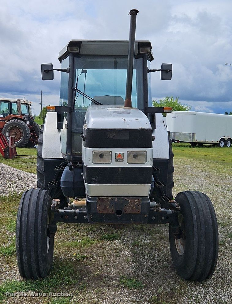 image for item DR8617 1992 White 6105 C tractor