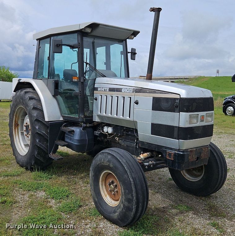 image for item DR8617 1992 White 6105 C tractor