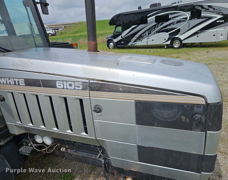 image for item DR8617 1992 White 6105 C tractor