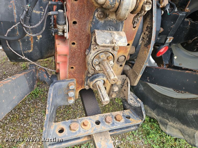 image for item DR8617 1992 White 6105 C tractor