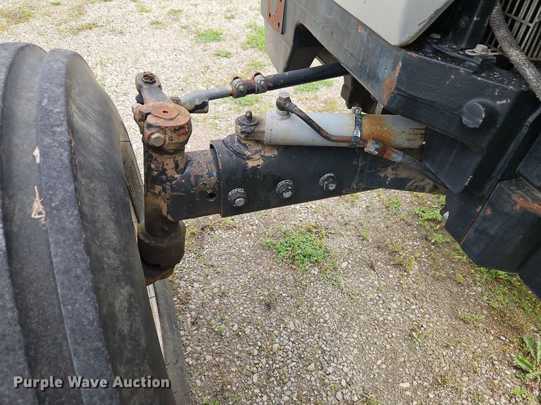 image for item DR8617 1992 White 6105 C tractor