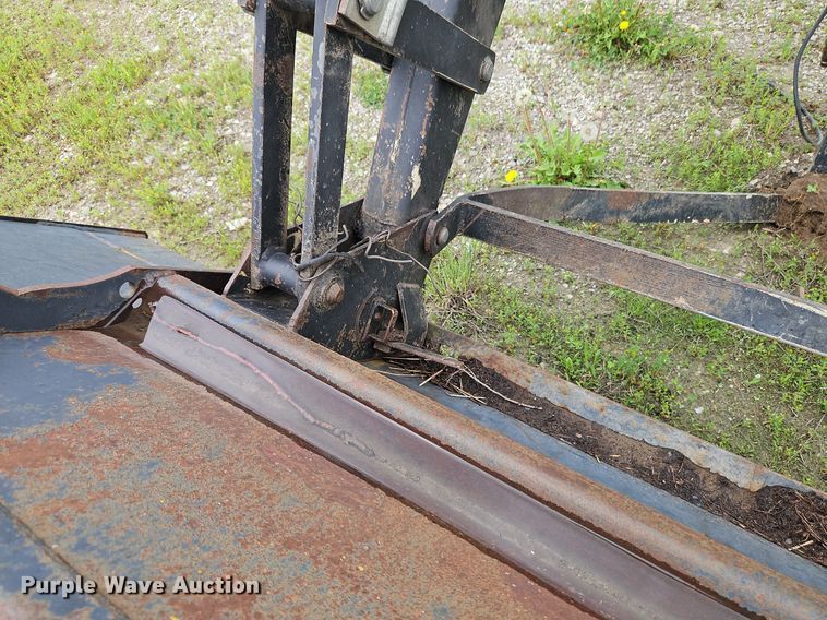 image for item DR8619 Dual 275 loader