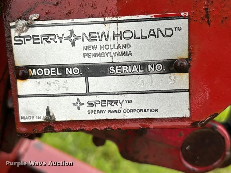 image for item DS2494 New Holland  1034 Stackliner  bale stacker