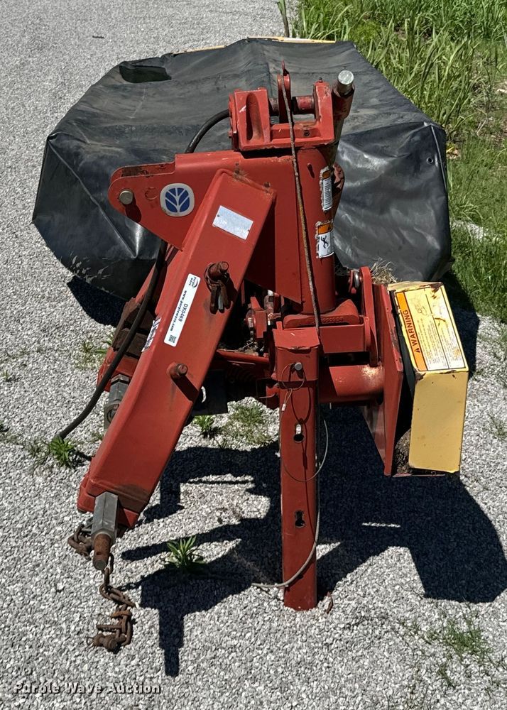 image for item DX0469 New Holland 617 disc mower