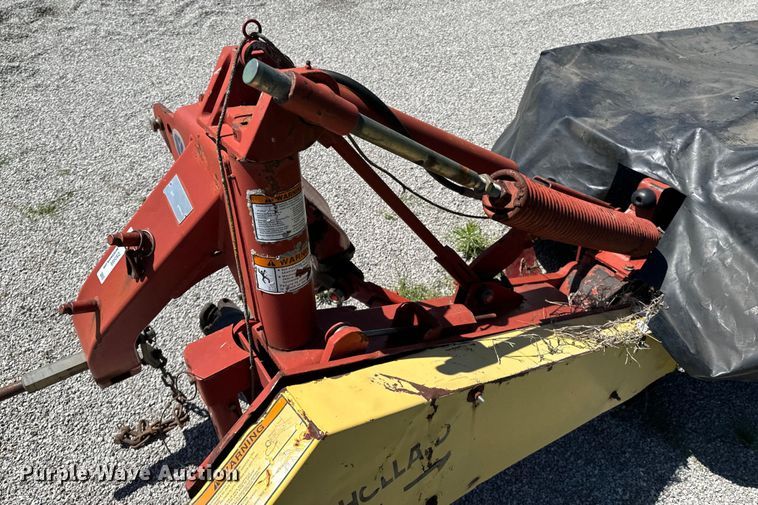 image for item DX0469 New Holland 617 disc mower