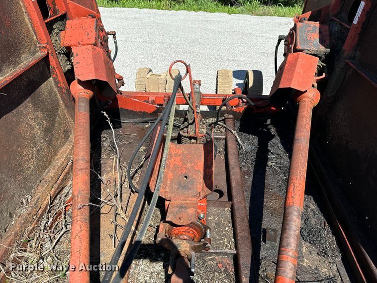 image for item DX0474 Rhino batwing rotary mower