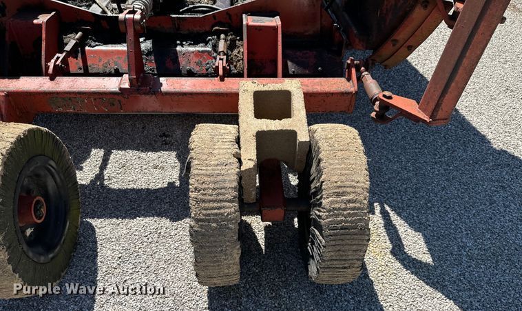 image for item DX0474 Rhino batwing rotary mower