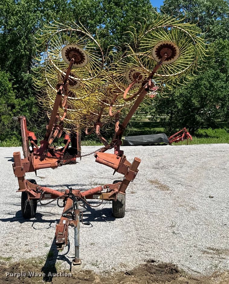 image for item DX0475 Hay rake