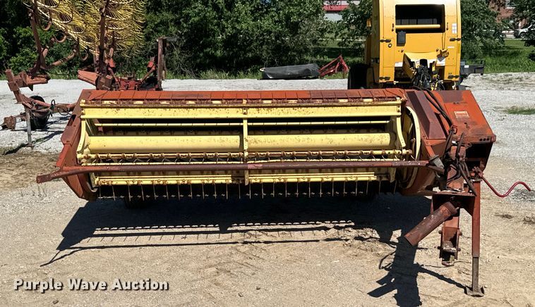 image for item DX0476 New Holland Haybine 489 swather / windrower