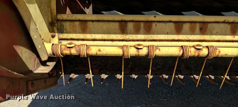 image for item DX0476 New Holland Haybine 489 swather / windrower