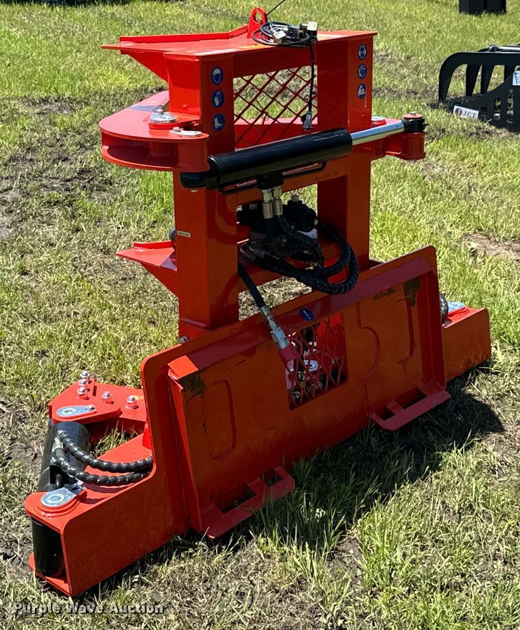 image for item DX0499 AGT skid steer tree shear