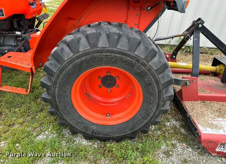 Kubota L3400 MFWD tractor in Grove, OK | Item DX0534 sold | Purple Wave