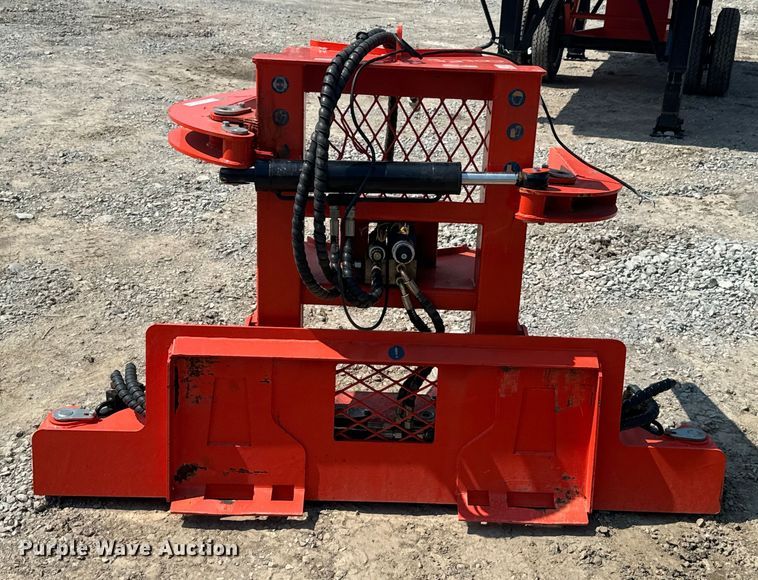 image for item DX0538 Agrotk skid steer tree shear