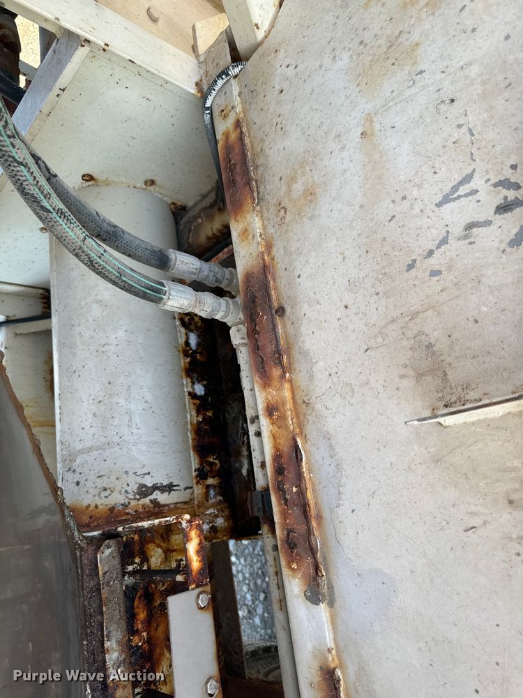 image for item EH6758 1988 WhiteGMC WCA fertilizer delivery truck