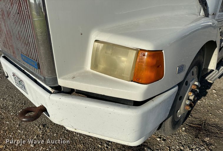 image for item EH6758 1988 WhiteGMC WCA fertilizer delivery truck