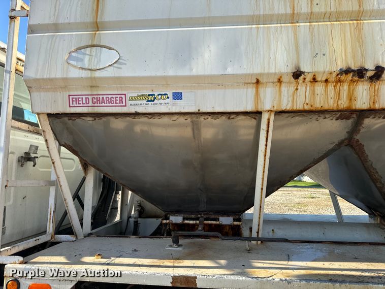 image for item EH6758 1988 WhiteGMC WCA fertilizer delivery truck