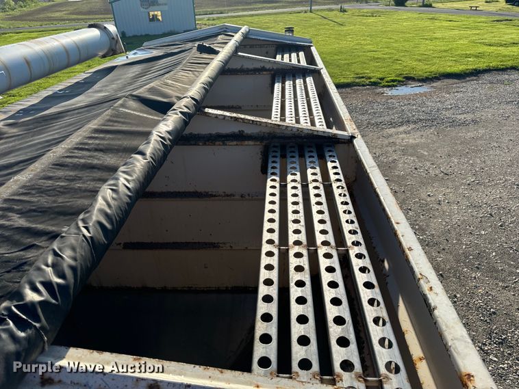 image for item EH6758 1988 WhiteGMC WCA fertilizer delivery truck