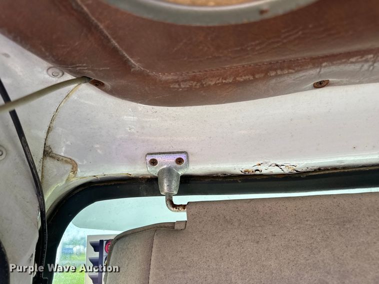 image for item EH6758 1988 WhiteGMC WCA fertilizer delivery truck