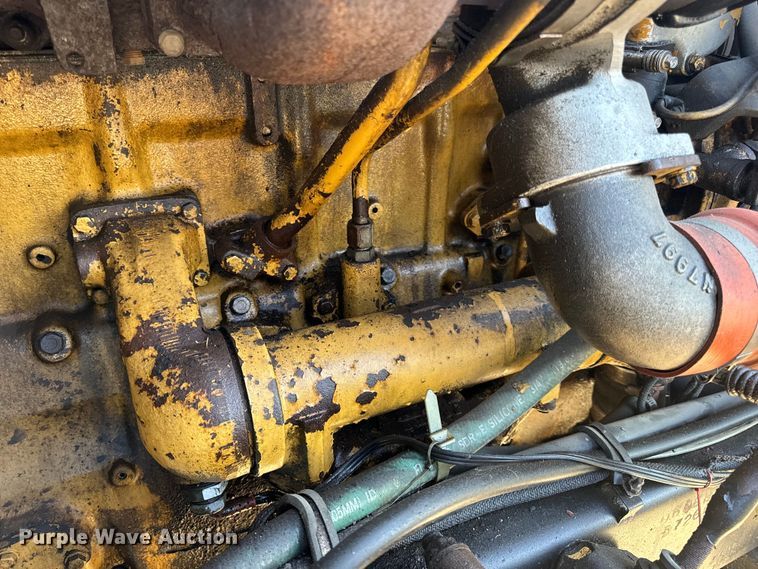 image for item EH6758 1988 WhiteGMC WCA fertilizer delivery truck