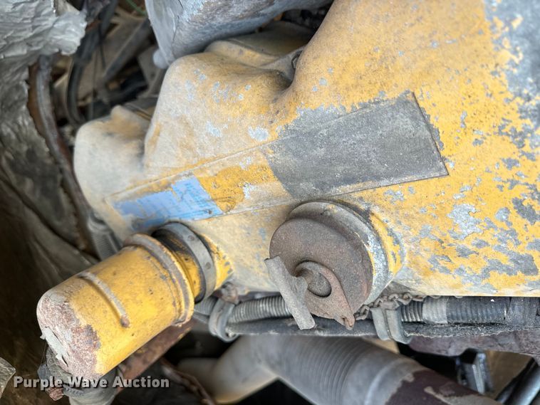 image for item EH6758 1988 WhiteGMC WCA fertilizer delivery truck