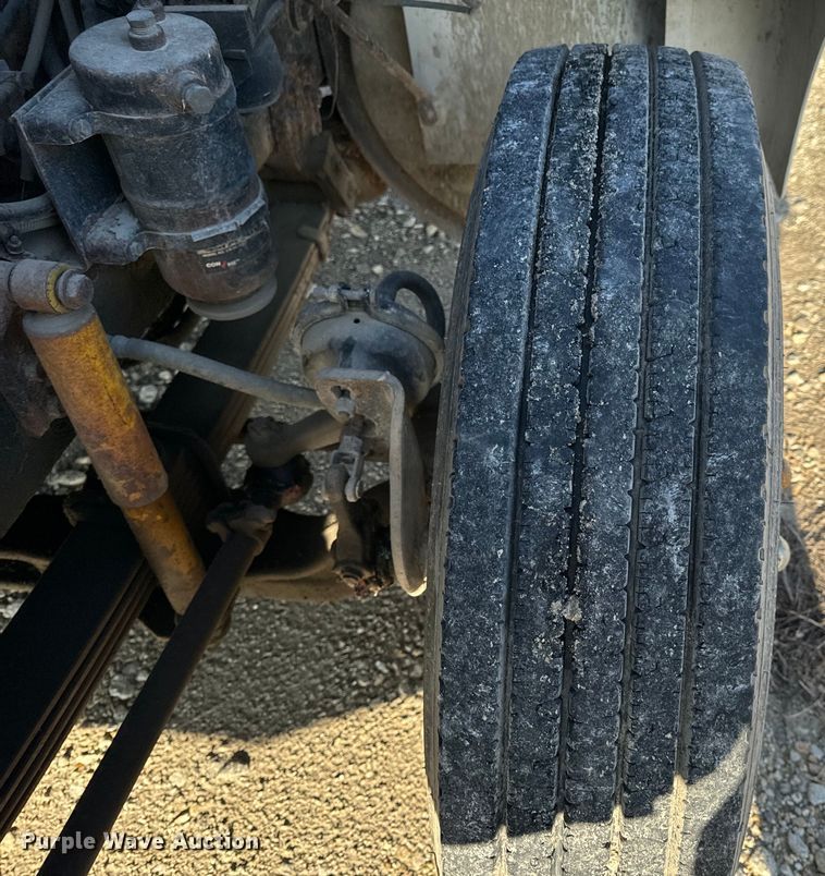 image for item EH6758 1988 WhiteGMC WCA fertilizer delivery truck